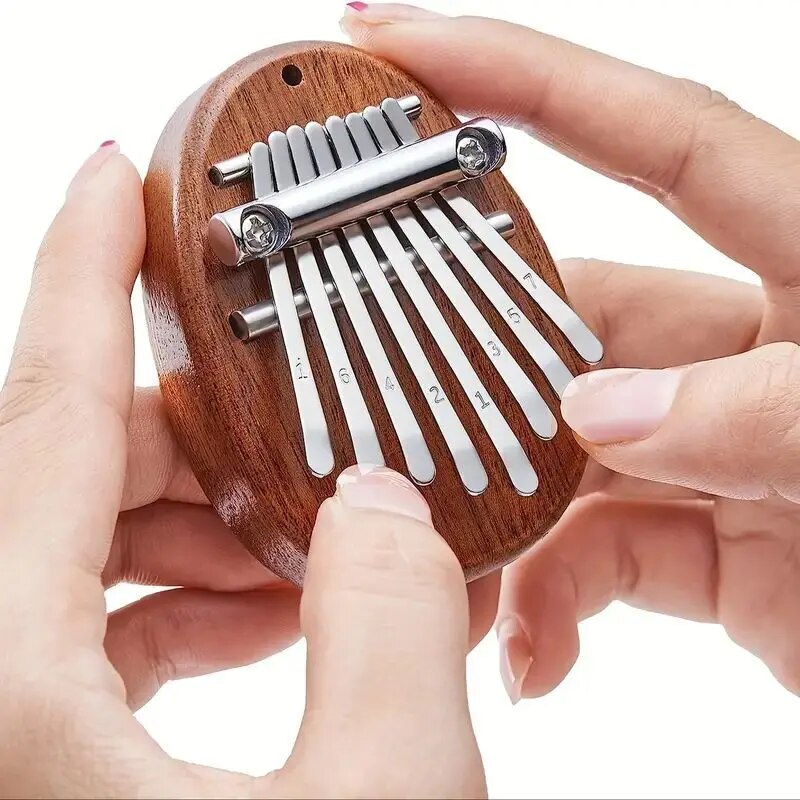 Musical Instrument Marimba - คาลิมบ้าไม้ขนาดเล็ก8คีย์คุณภาพสูงเปียโนนิ้วโป้งมาริมบ้าดนตรีเครื่องประดับจี้ของขวัญ