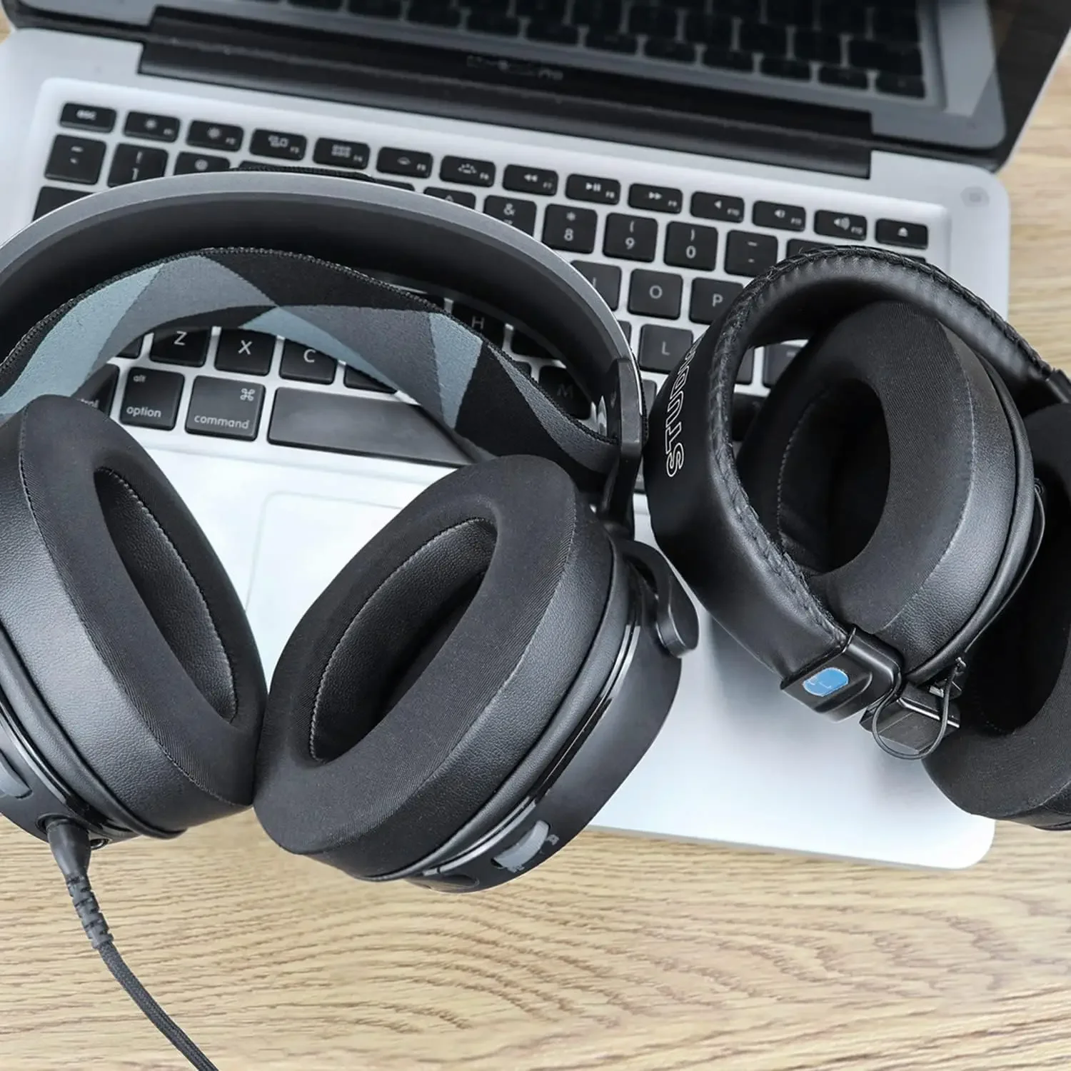 Cooling Gel เปลี่ยนแผ่นรองหูฟั - Audio Technica Headphone Ath-M20X บทวิจารณ์และราคา